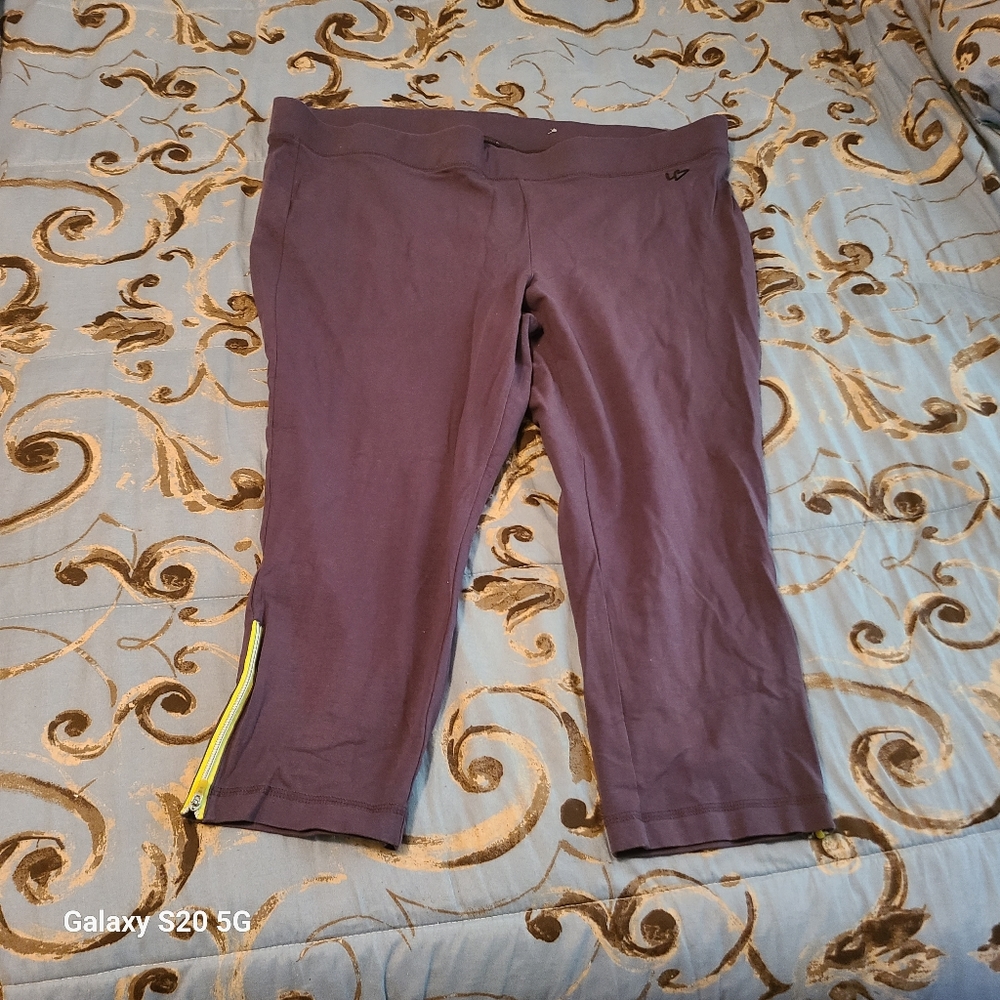 Livi Active workout capri